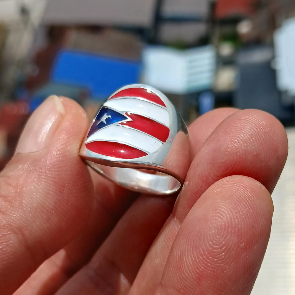 <h2>100,000+ Proud Americans Love Our Craftsmanship</h2>